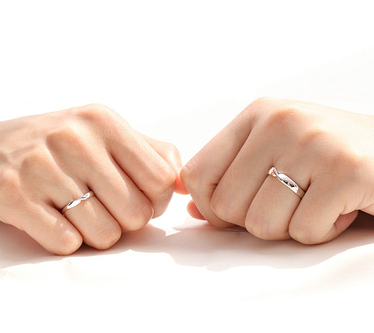 Mobius Couple Rings - Stylish Minimalist Design (Pair)